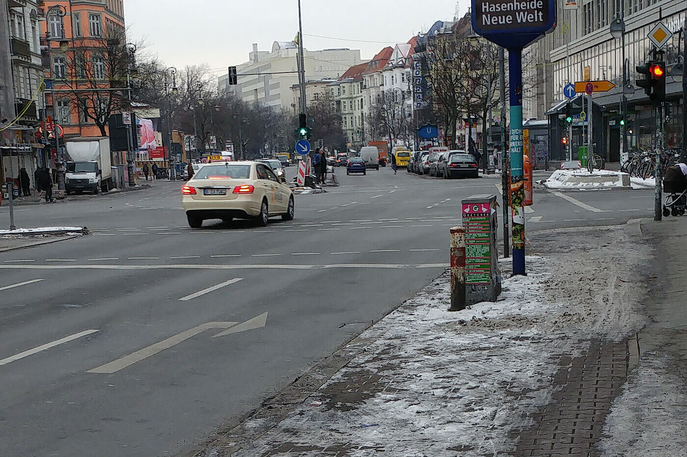 Der Radweg wurde nicht geräumt.