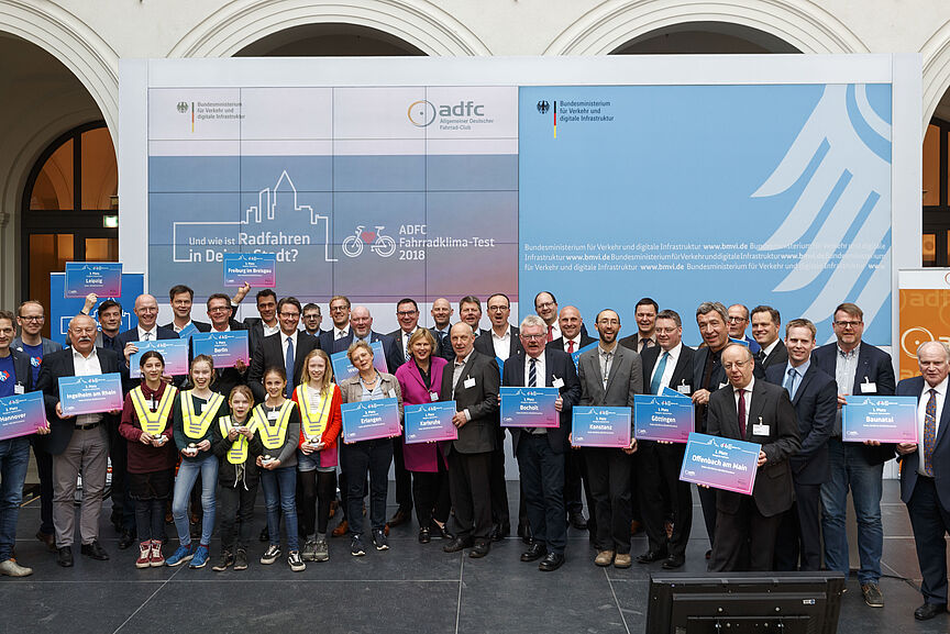 Die Gewinnerstädte beim ADFC-Fahrradklima-Test. Die Gewinnerstädte beim ADFC-Fahrradklima-Test.