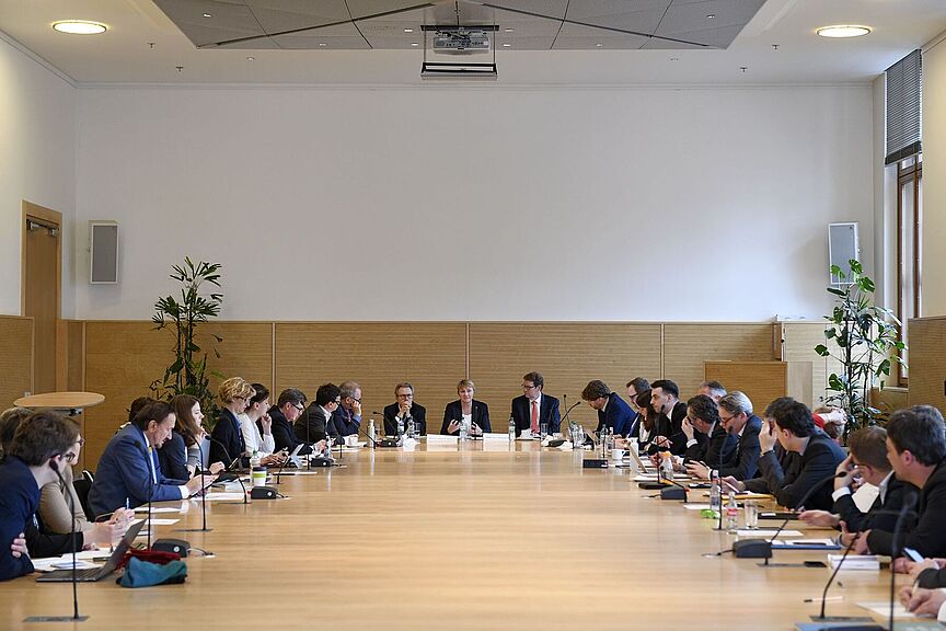 1. Sitzung des Parlamentskreis Fahrrad 1. Sitzung des Parlamentskreis Fahrrad