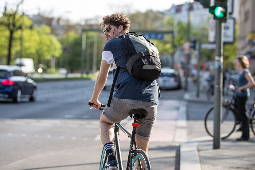 Verkehrssicheres Fahren Verkehrssicheres Fahren